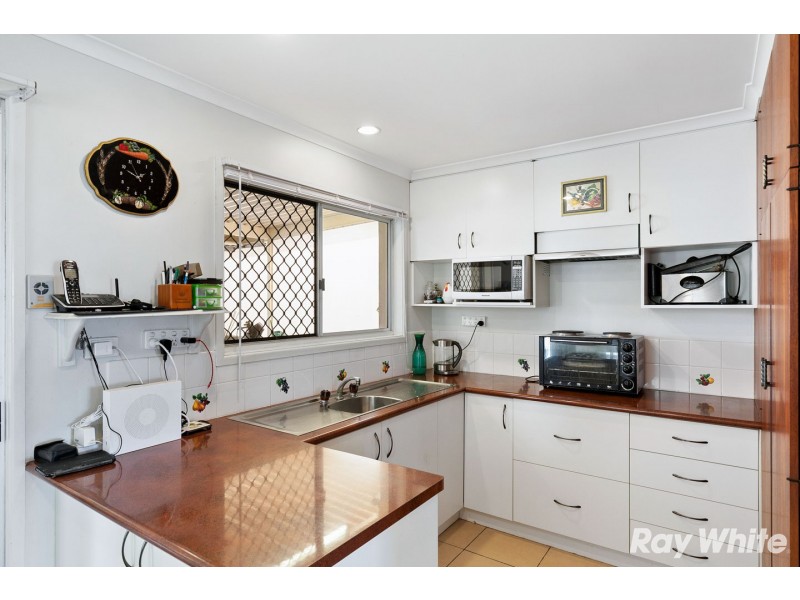 72 Riverview Drive, Burrum Heads QLD 4659