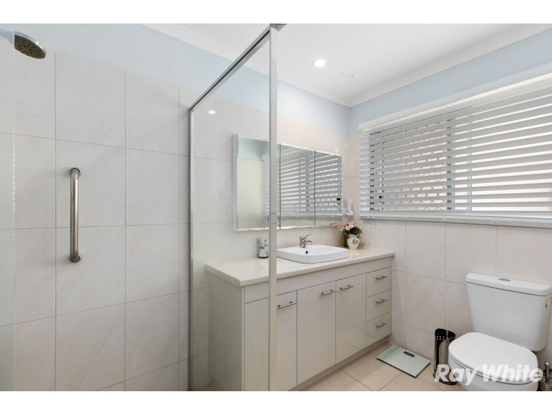 72 Riverview Drive, Burrum Heads QLD 4659