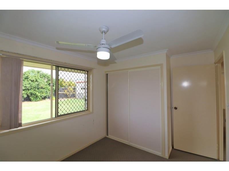 7 Satinay Street, Urangan QLD 4655