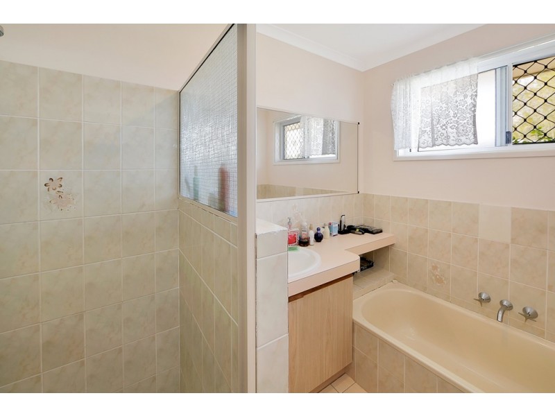 46 Wattle Street, Point Vernon QLD 4655