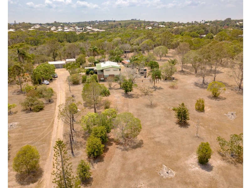 34 Cooks Road, Urraween QLD 4655