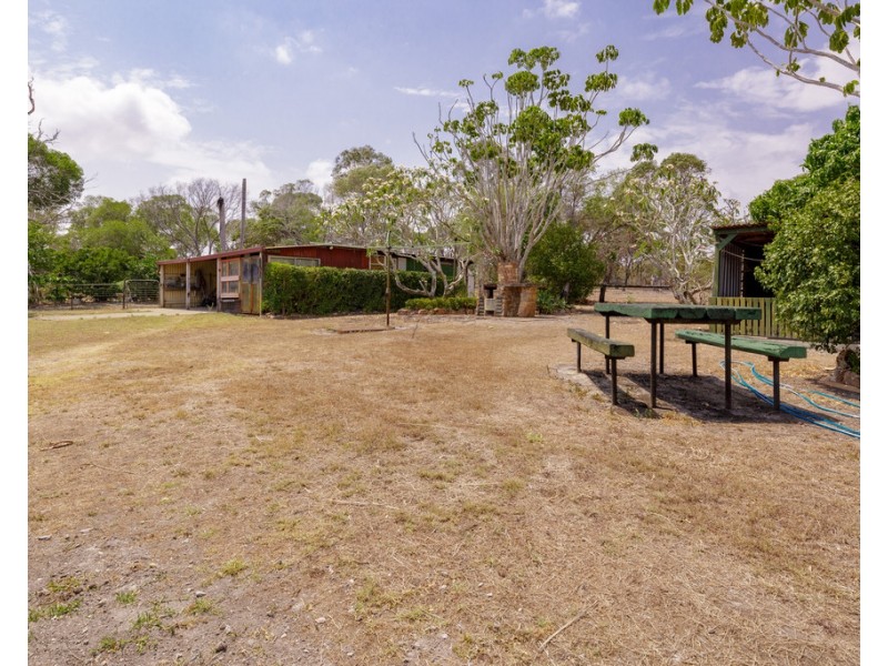 34 Cooks Road, Urraween QLD 4655