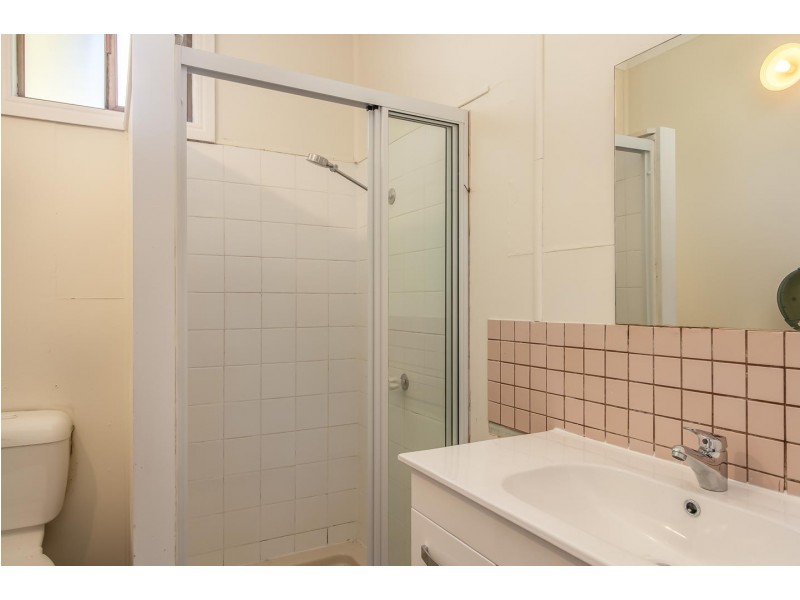 137 Torquay Road, Scarness QLD 4655