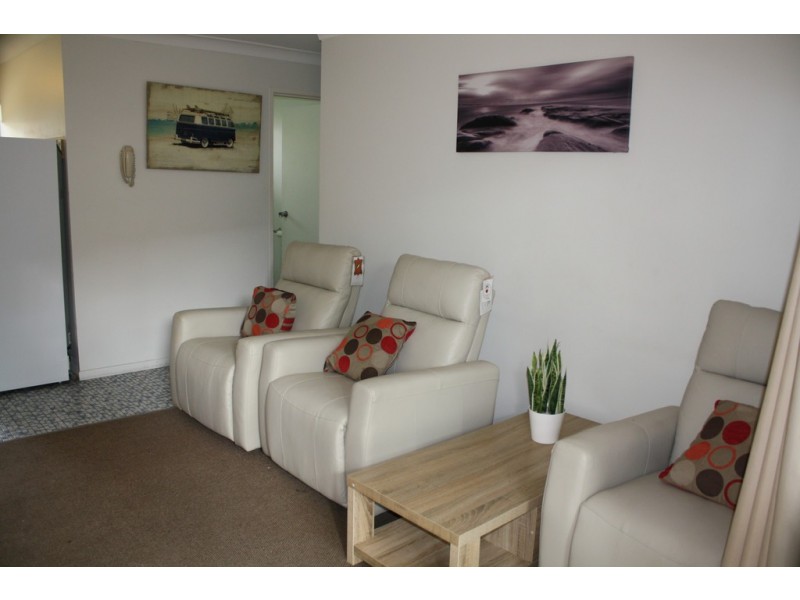 7/13-15 Ann Street, Torquay QLD 4655