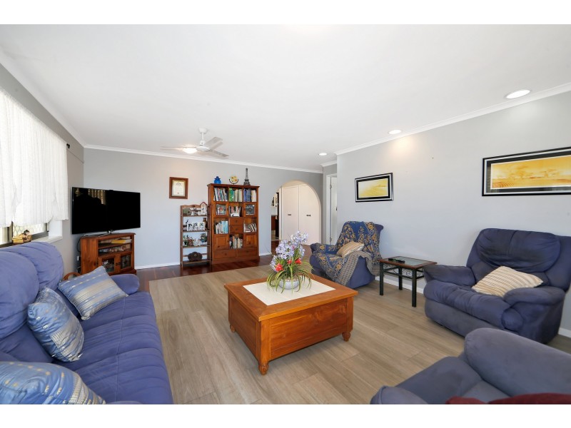 365 Boat Harbour Drive, Scarness QLD 4655