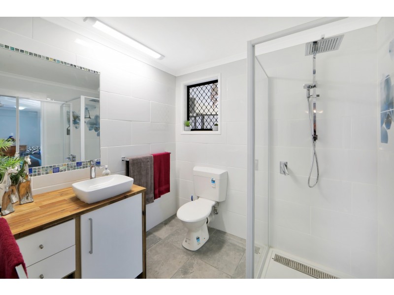 365 Boat Harbour Drive, Scarness QLD 4655