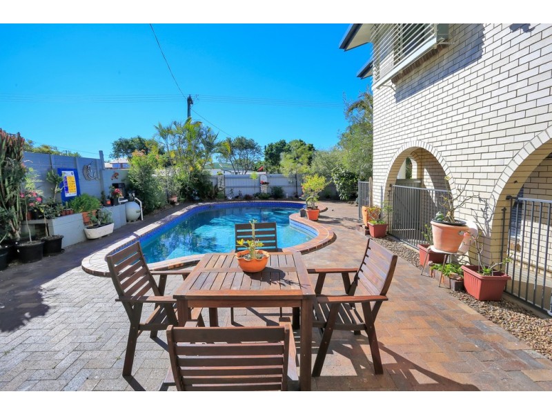 365 Boat Harbour Drive, Scarness QLD 4655