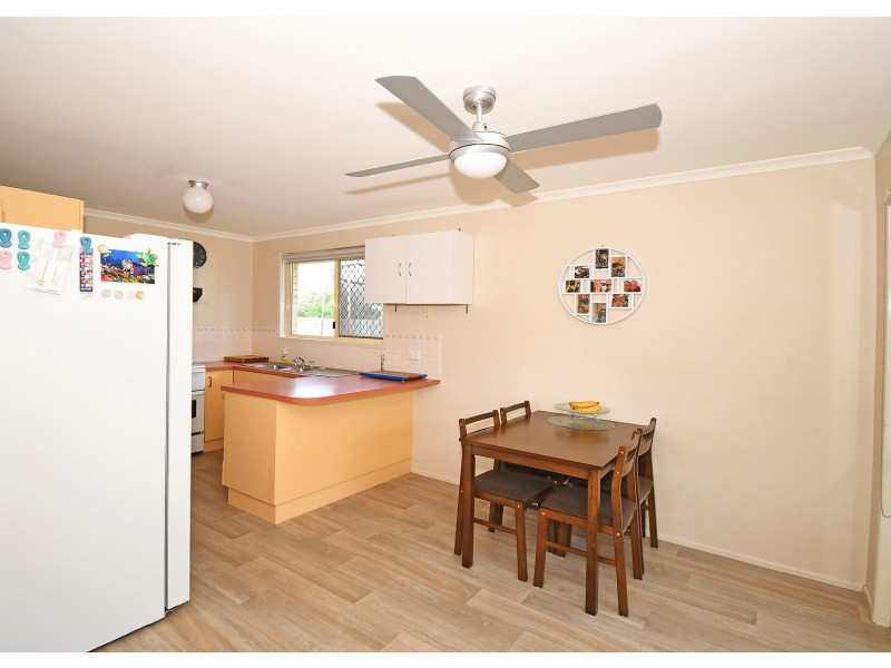 125 Hammond Street, Urangan QLD 4655