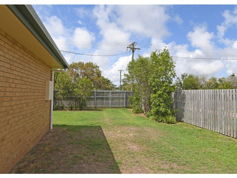 125 Hammond Street, Urangan QLD 4655