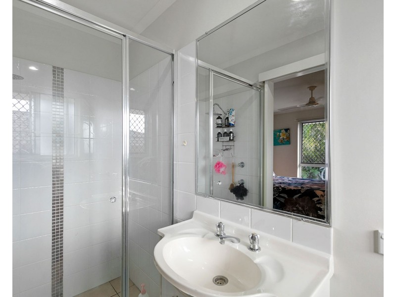 22 Picadilly Circuit, Urraween QLD 4655