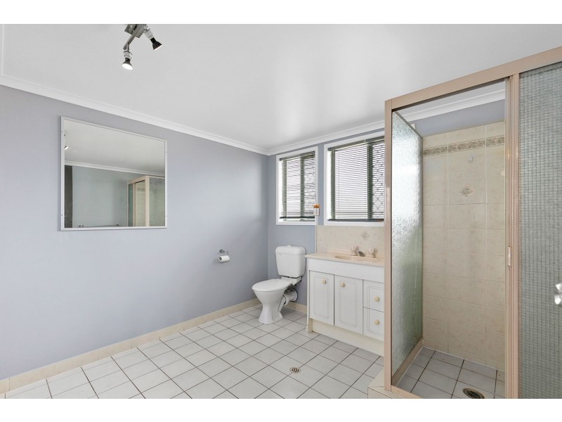 408 Lower Mountain Road, Dundowran QLD 4655