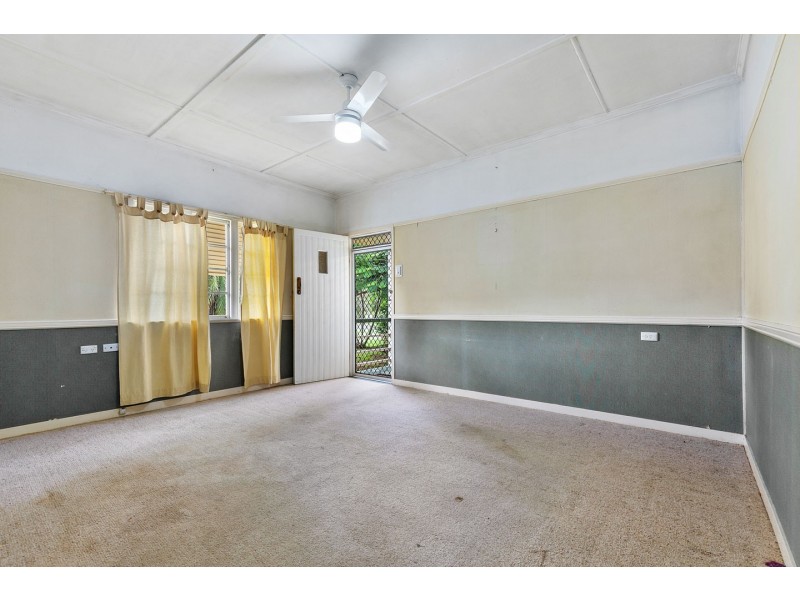 15 Branch Street, Torbanlea QLD 4662