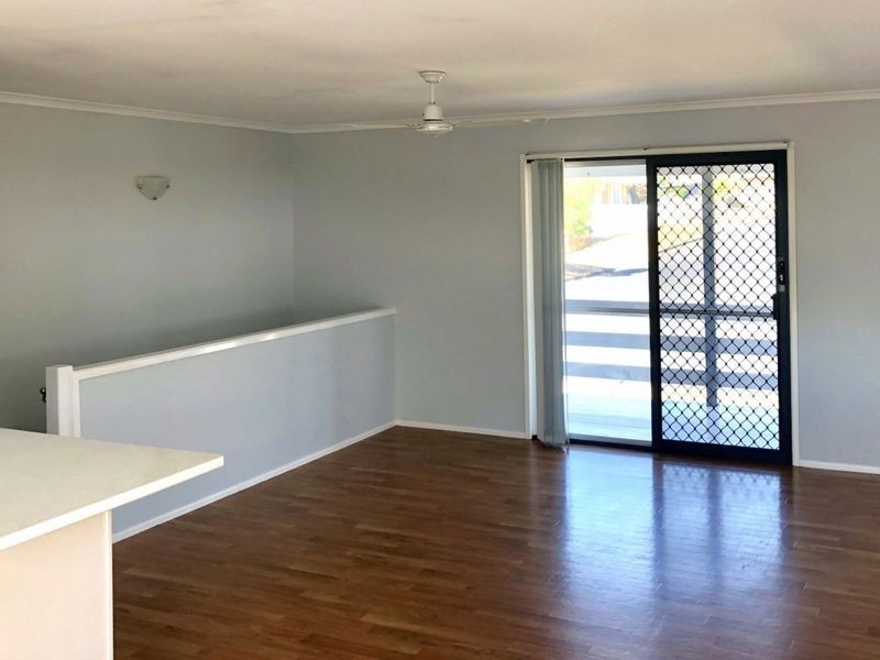 20 Saunders Street, Point Vernon QLD 4655