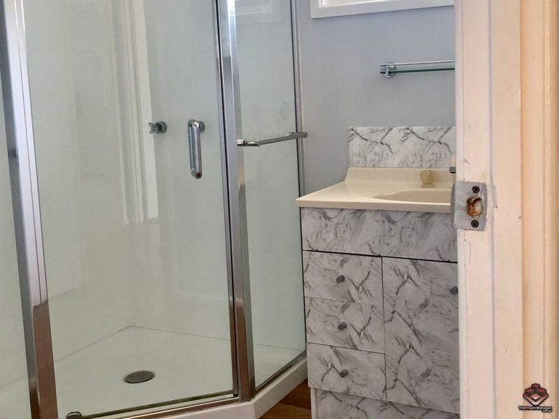 20 Saunders Street, Point Vernon QLD 4655