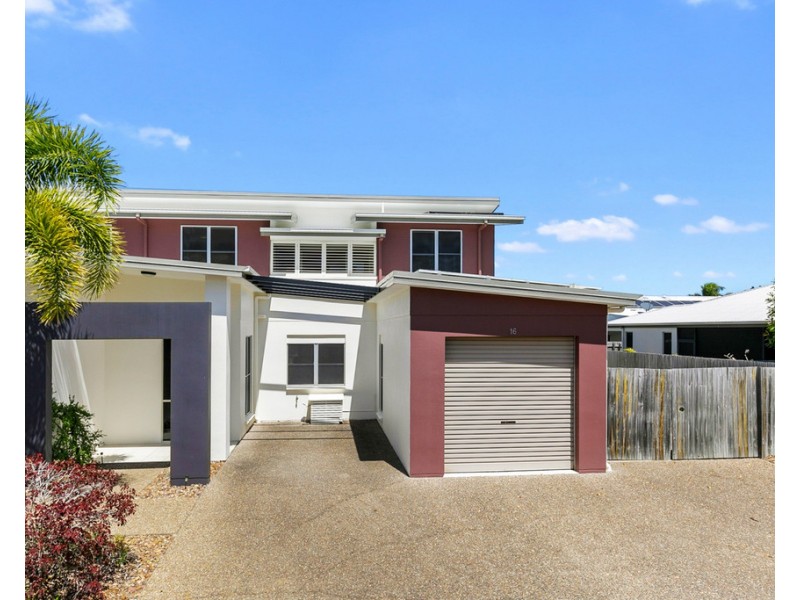 16/230 Pulgul Street, Urangan QLD 4655