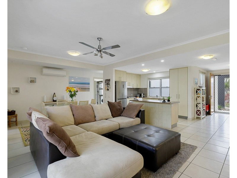 16/230 Pulgul Street, Urangan QLD 4655