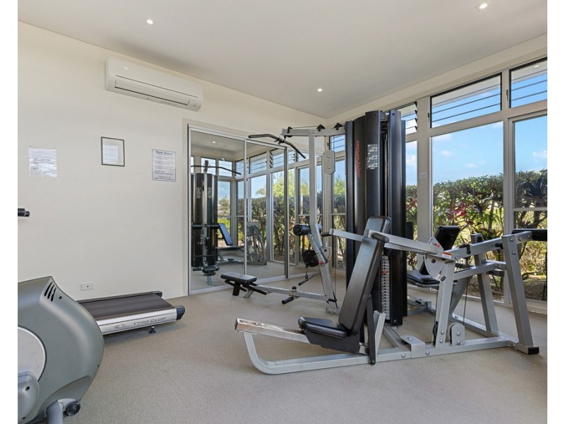 16/230 Pulgul Street, Urangan QLD 4655
