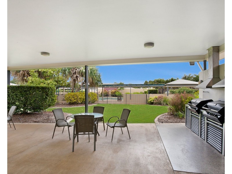 16/230 Pulgul Street, Urangan QLD 4655