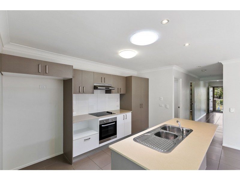 174/230 Pulgul Street, Urangan QLD 4655