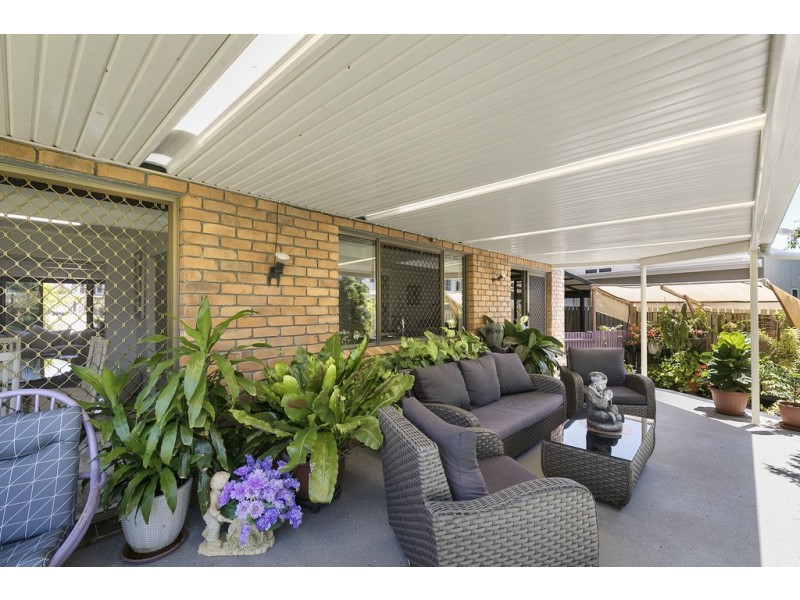 12 Flinders Street, Point Vernon QLD 4655