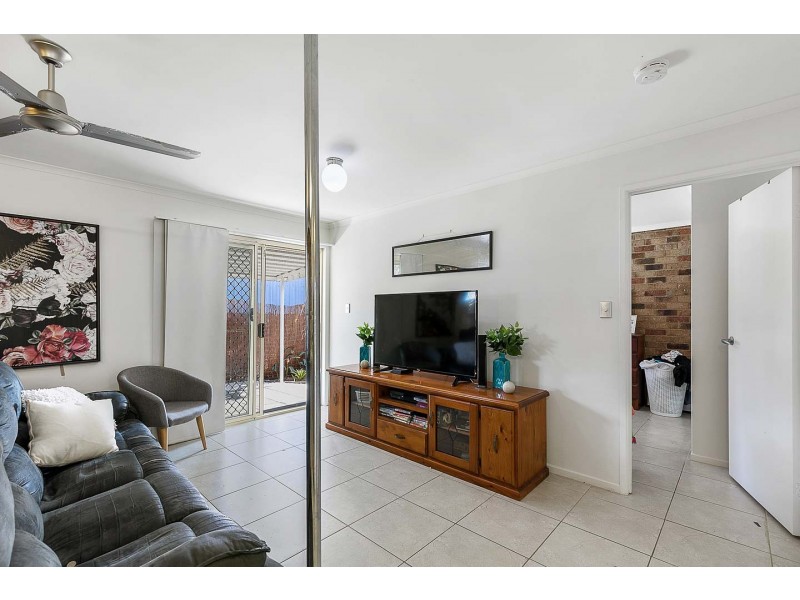 3/70 King Street, Urangan QLD 4655