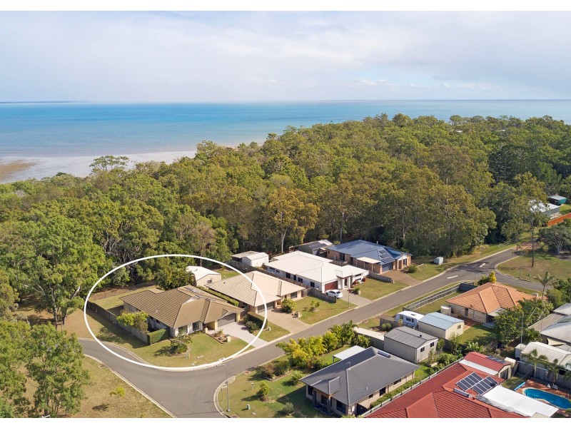 2 Parraweena Court, Point Vernon QLD 4655