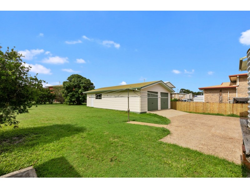 84 Miller Street, Urangan QLD 4655