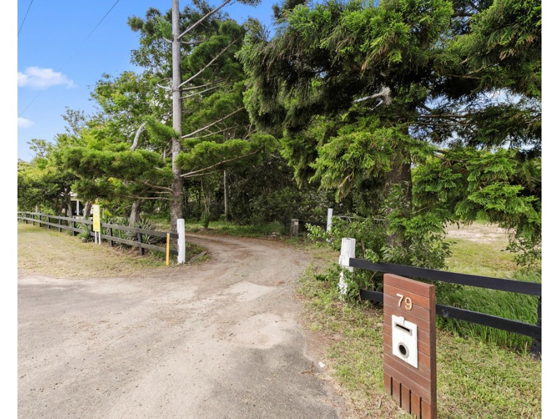 79 Chapel Road, Nikenbah QLD 4655