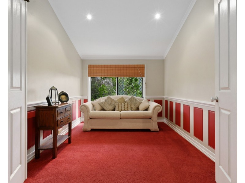 79 Chapel Road, Nikenbah QLD 4655