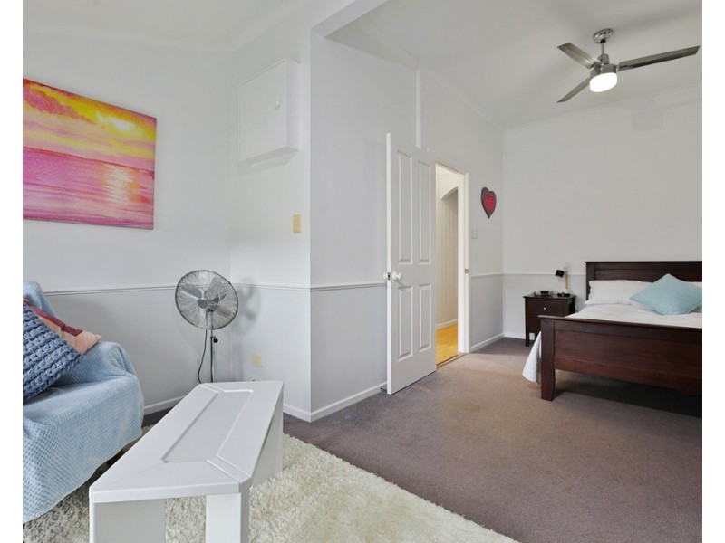 79 Chapel Road, Nikenbah QLD 4655