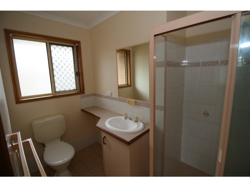 42 Thornbill Drive, Eli Waters QLD 4655