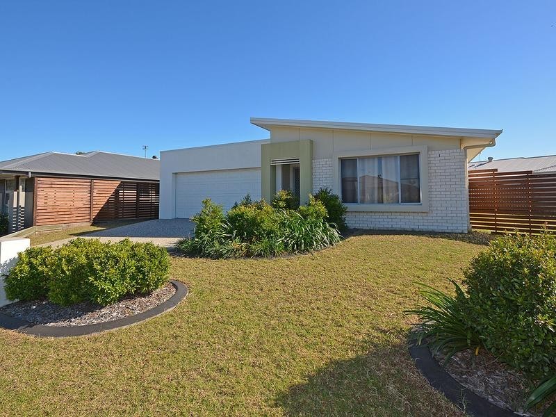 19 Lawson Road, Urraween QLD 4655