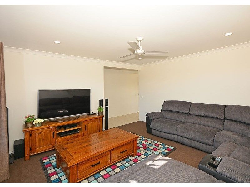 19 Lawson Road, Urraween QLD 4655