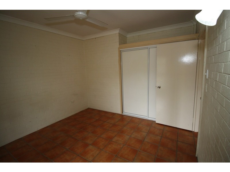 5/449 Esplanade, Torquay QLD 4655