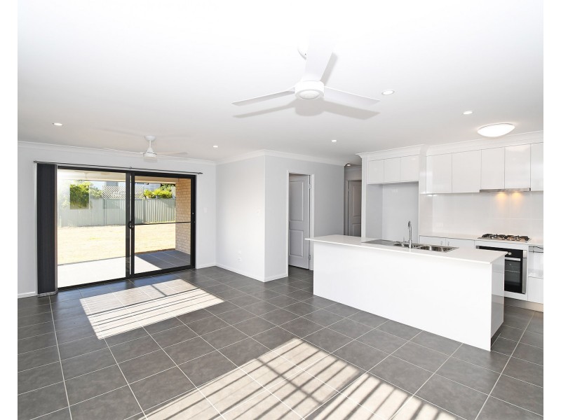 56 Augustus Boulevard, Urraween QLD 4655