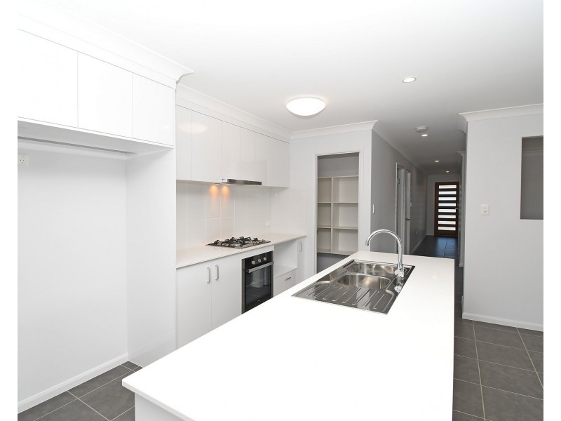 56 Augustus Boulevard, Urraween QLD 4655
