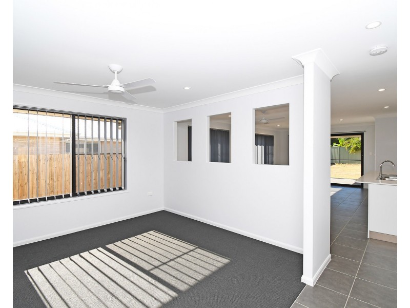 56 Augustus Boulevard, Urraween QLD 4655