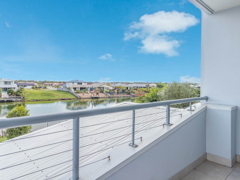 44 Earl St Vincent Circuit, Eli Waters QLD 4655