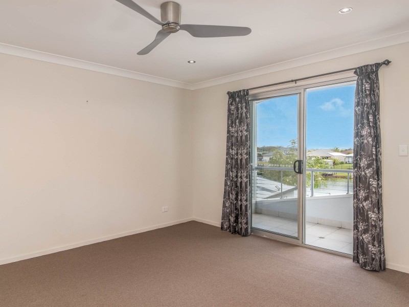 44 Earl St Vincent Circuit, Eli Waters QLD 4655