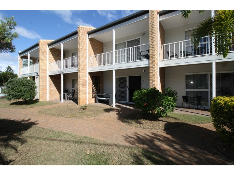 3/99 Cypress Street, Torquay QLD 4655