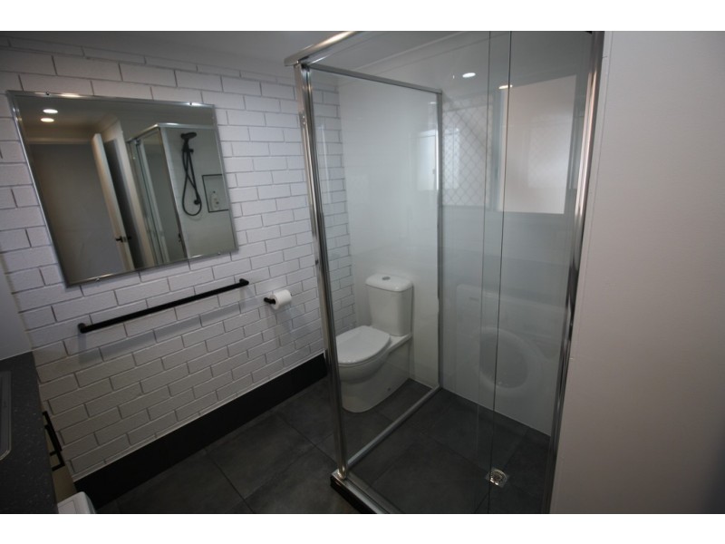 3/99 Cypress Street, Torquay QLD 4655