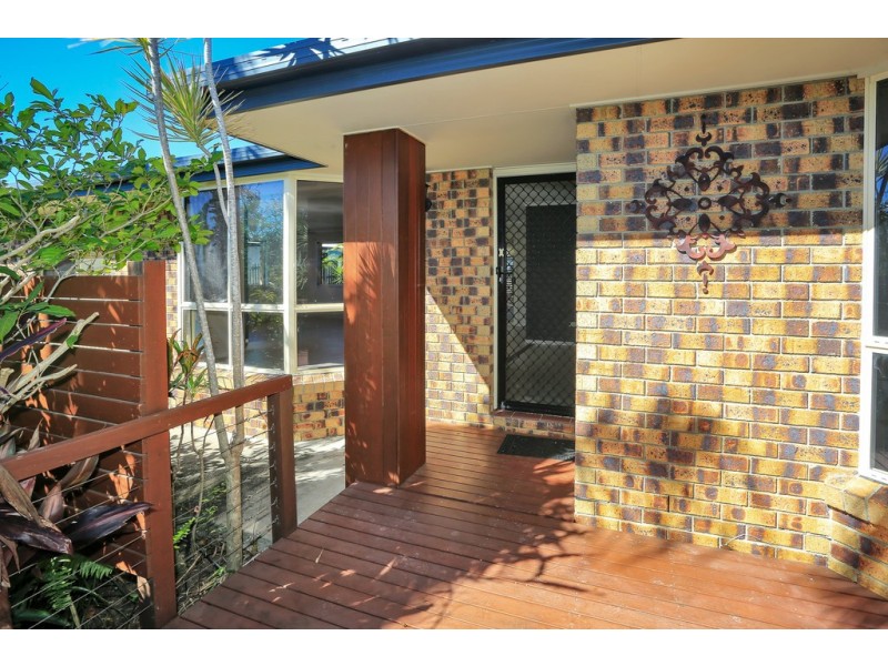 3 Carolyn Street, Dundowran Beach QLD 4655