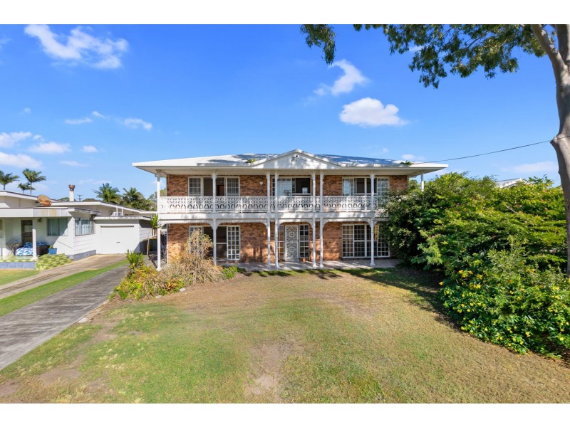 153 Esplanade, Point Vernon QLD 4655
