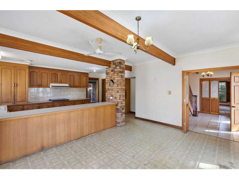 153 Esplanade, Point Vernon QLD 4655