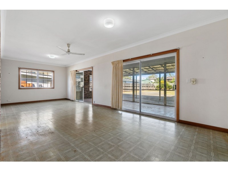 153 Esplanade, Point Vernon QLD 4655