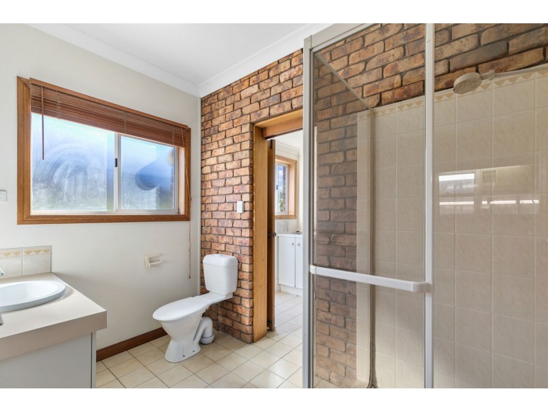 153 Esplanade, Point Vernon QLD 4655