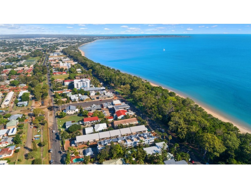 1/406 Esplanade, Torquay QLD 4655