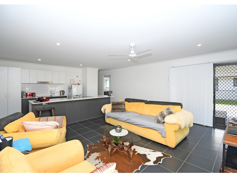 5 Barramundi Drive, Burrum Heads QLD 4659