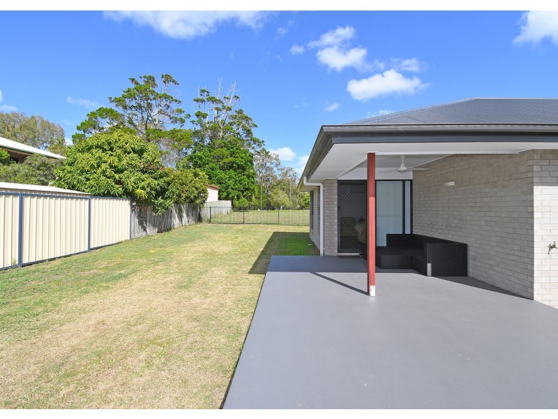 5 Barramundi Drive, Burrum Heads QLD 4659