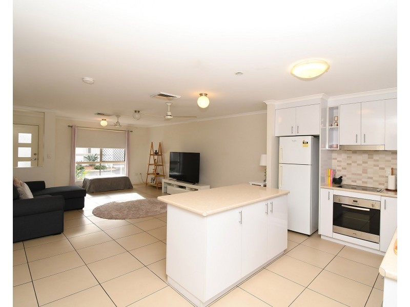 15/9 Watson Street, Pialba QLD 4655